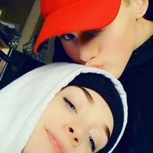 Meet your Posher, Matthew